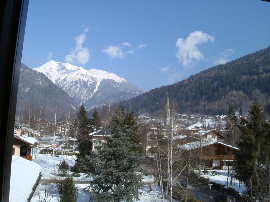 Hotel La Locanda Pinzolo Exterior foto